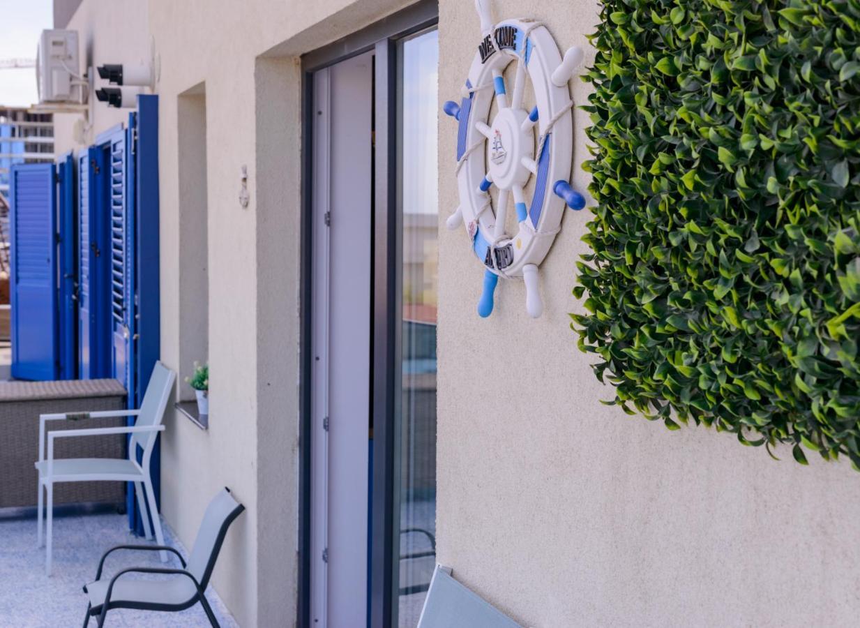 Appartamento Kataleya Apartament Năvodari Esterno foto